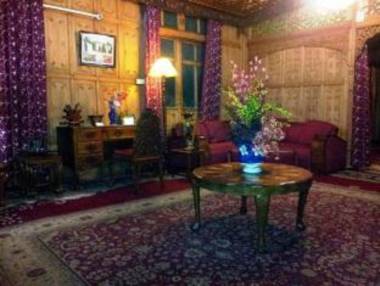 Prince of Kashmir Group of Houseboats