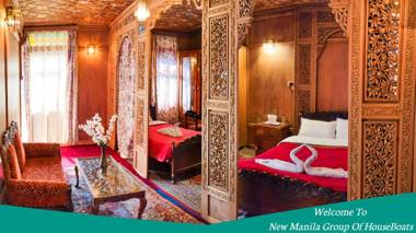 Houseboat New Manila