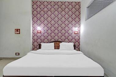 OYO 84461 Shaani Guest House