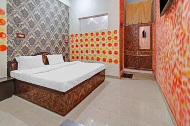 OYO 84461 Shaani Guest House