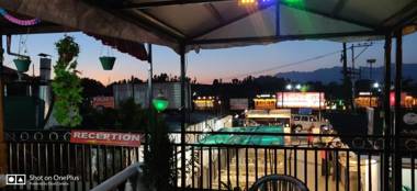 Sun n Shade Guest House