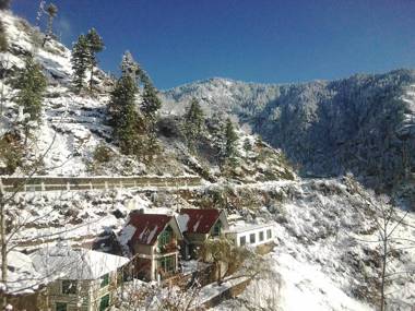 Echor- Narkanda Cottages