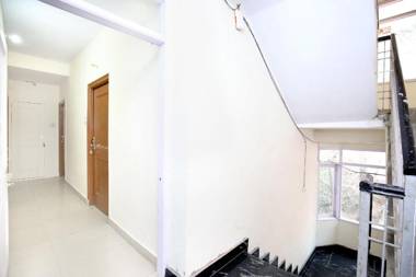 OYO 78139 Avon Studio Rooms Sam Villa Kanlog