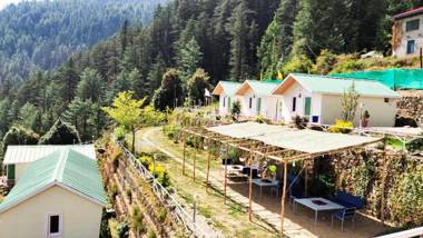 Small Victories Stay & Cafe