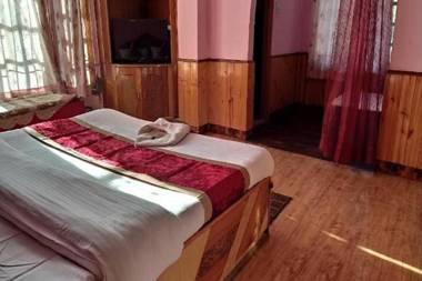 Goroomgo Himsutra Shimla 