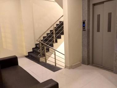 JK Rooms 126 Parashar Legacy