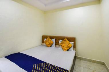 SPOT ON 61132 Hotel Shree Laxmi