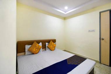 SPOT ON 61132 Hotel Shree Laxmi