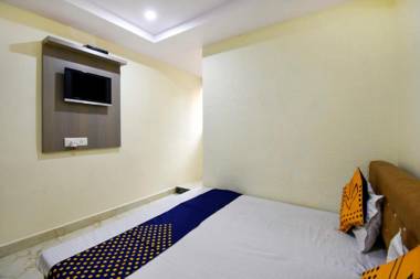 SPOT ON 61132 Hotel Shree Laxmi