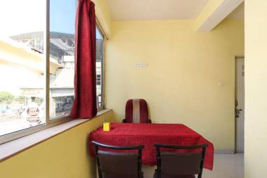 OYO Flagship 64791 Renuka Complex