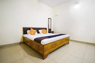 OYO 69787 Pathak Guest House