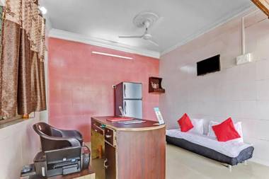 OYO 82075 Chintamani Inn Service Apartment