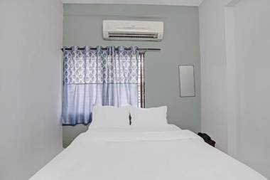 OYO Flagship 84221 Marvel Inn