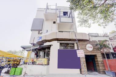 Capital O 80897 Hotel Coral Inn