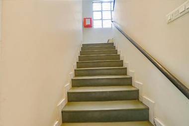 Capital O 80897 Hotel Coral Inn