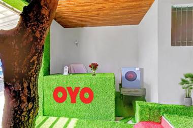 OYO 90889 Green Guest House
