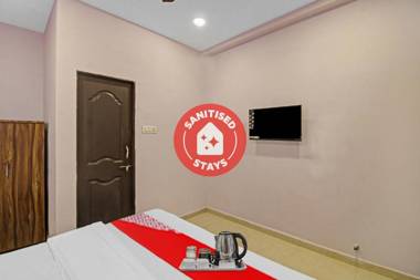 OYO 90868 Shri Service Apartment