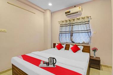 OYO 90868 Shri Service Apartment