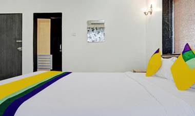 Treebo Trip Hotel Winter Berry