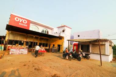 SPOT ON 76534 Hotel Sunrise