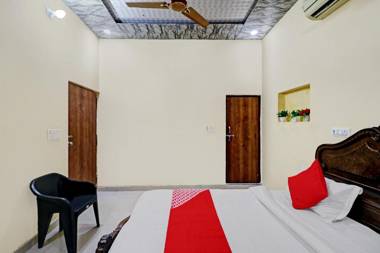 OYO Flagship 83349 Hotel Pluto Inn