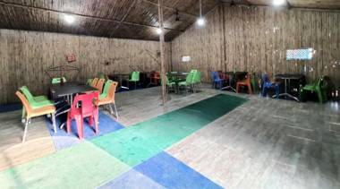 Capital O 91649 COCO ROOMS & RESTAURANT