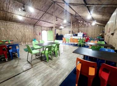 Capital O 91649 COCO ROOMS & RESTAURANT