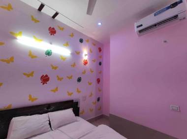 OYO 91559 Hotel Nursing Farm