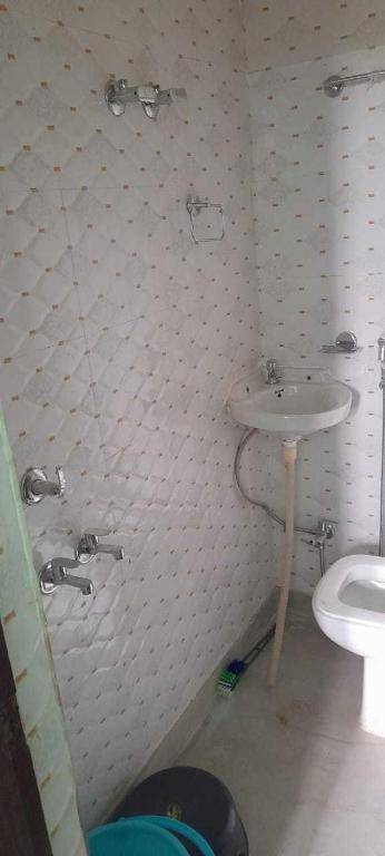 OYO 92798 Mide Highway Hotel & Restaurant