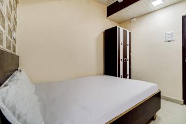 SPOT ON 61441 Sangam Relax Point