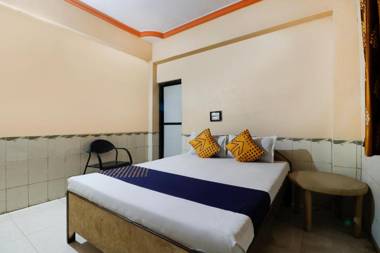 SPOT ON 69894 Dream Night Lodging And Boarding