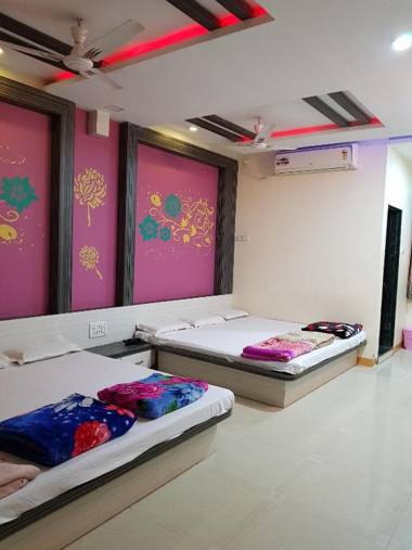 Hotel Shri Radhe Krishna