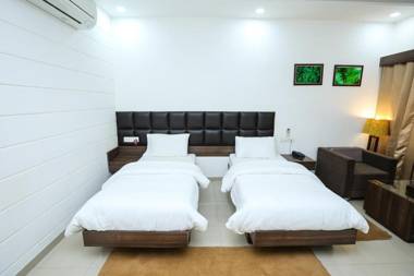 Hotel Whistling Greens