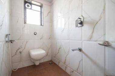 FabHotel Sahara Inn Nashik