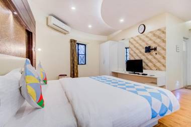 Hotel Tapovan 