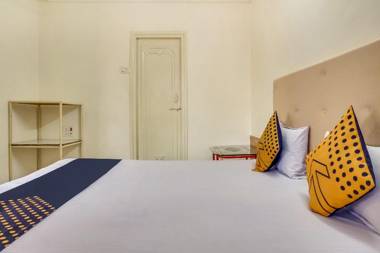 SPOT ON 48335 Hotel Kuber Lodge