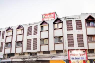 OYO 60908 Hotel Sai Lodging