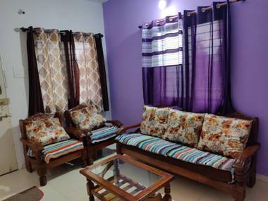 2BHK AC Row House Bunglow in good locality