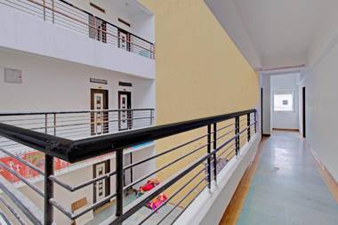 SPOT ON 81650 Shree Hari Guest House And Lodging