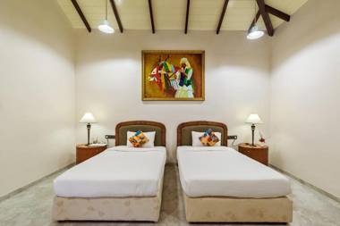 SaffronStays Heritage Waada