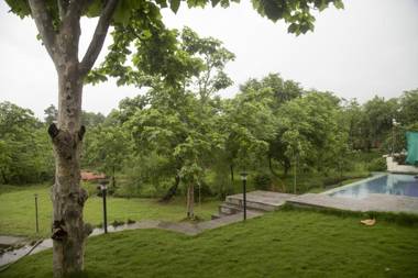 shree Padmanath Bunglow With Best View