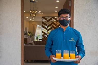 SaffronStays Midori Kolad