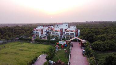 Nexottel Aranya Villa Resort