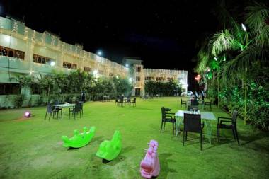 Hotel Chandrawati Palace