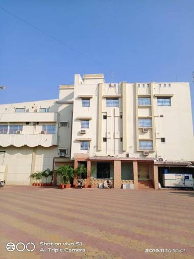 Vamoose Sujata Residency