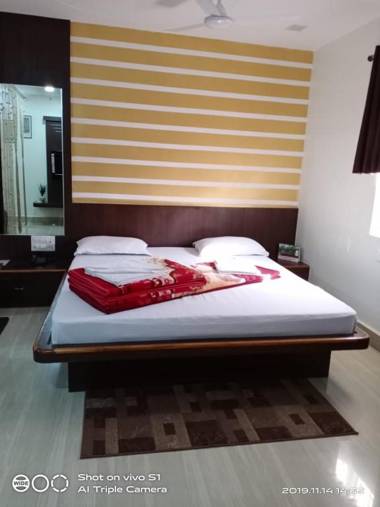 Vamoose Sujata Residency