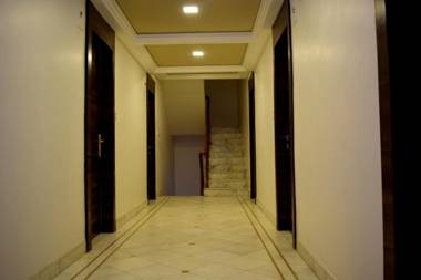 Hotel Sunrise Palace By Sky Stays