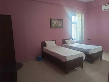 OYO 90808 Nehra Tower