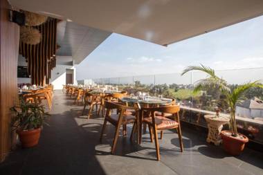 Sapphire Premium Hotel & Suite