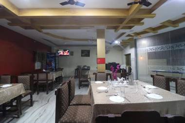 Hotel Anand Lok By WB Inn